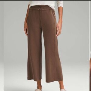 Lululemon Ribbed Softstreme Mid-Rise Wide Leg Cropped Pants Java Size 10
